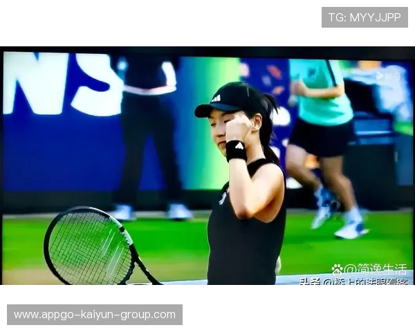 网球小角度回球如魔术——揭秘那些令人惊叹的细节技巧