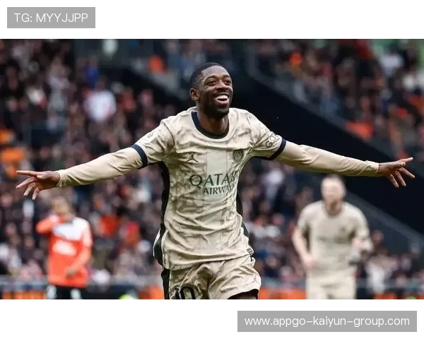 足球新时代：邦马蒂女足历史突破，登贝莱夺金球