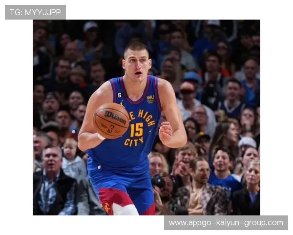 约基奇背身强吃得手，关键回合太稳，约基奇的生涯有多逆袭